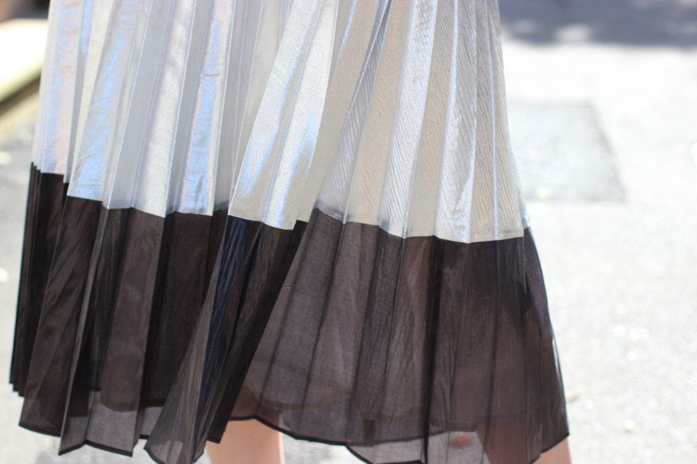 BYCHILL AUSTRALIAN FASHION BLOG | Easton Pearson silver and black pleated skirt